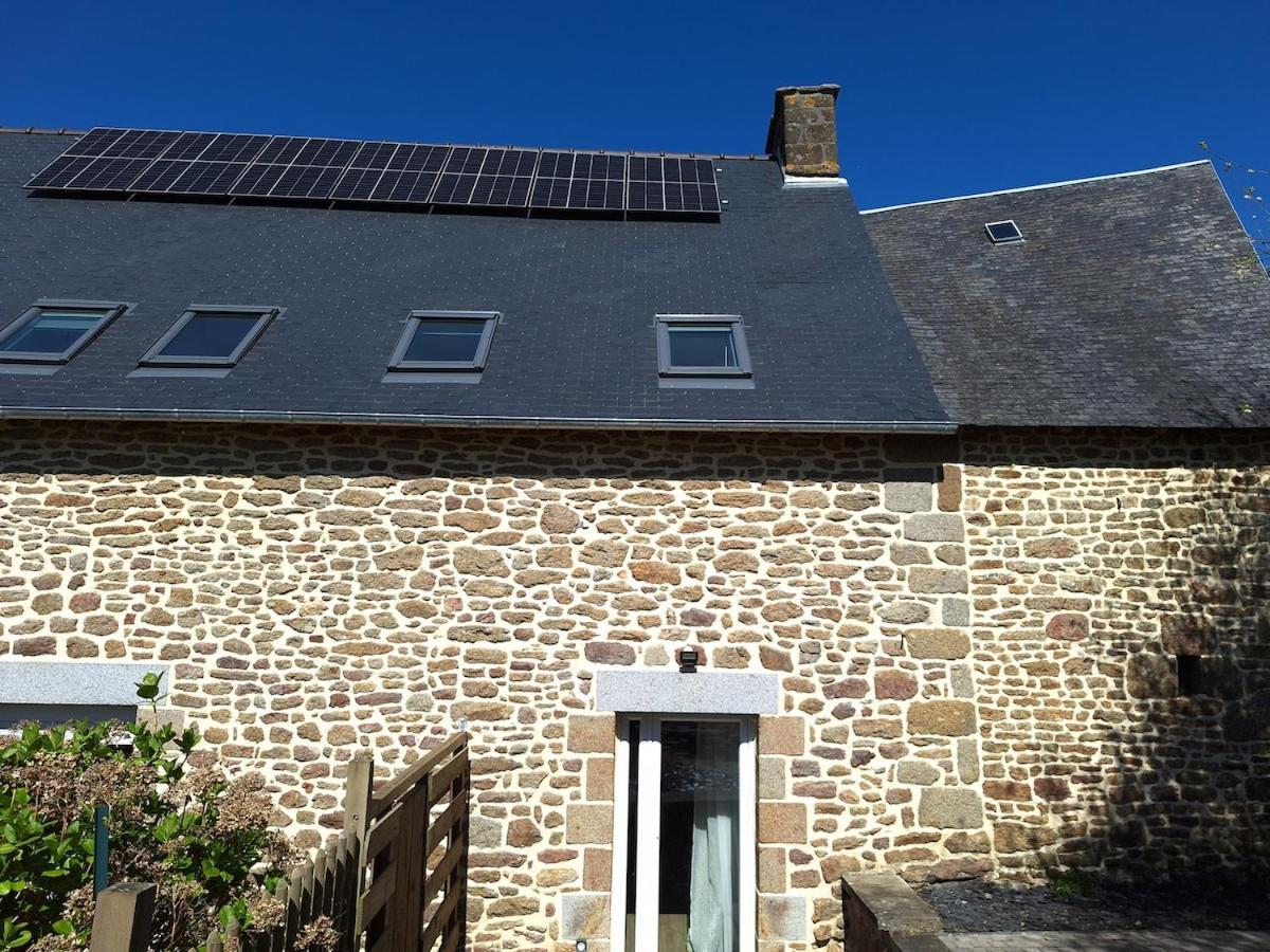Au Lutin Pomme - Maison De Vacances Bretagne Mellé Exterior foto